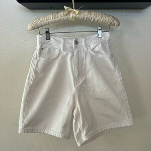 Zara Women’s White High-Rise Denim Bermuda Shorts Size 2
